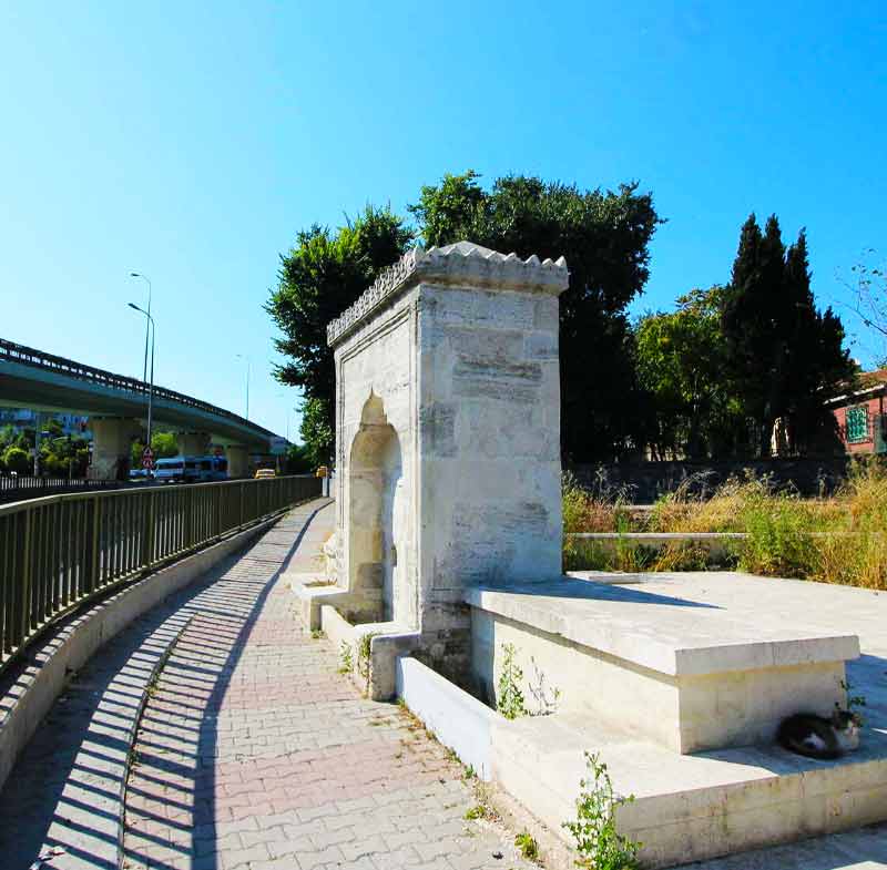 Ayrılık Çeşmesi Tarihi ve Hikayesi